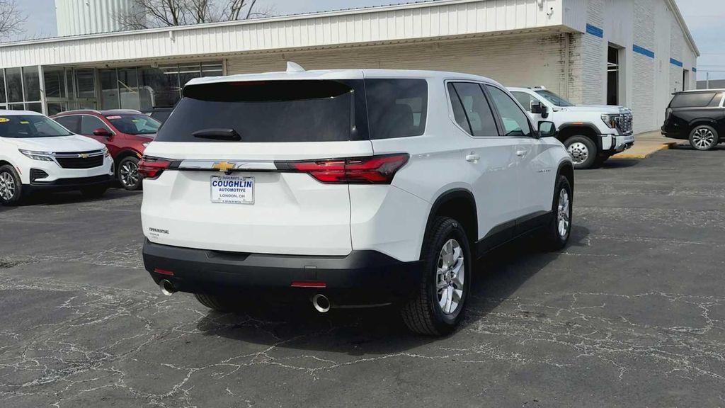 used 2023 Chevrolet Traverse car, priced at $25,495