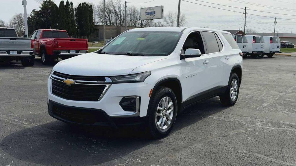 used 2023 Chevrolet Traverse car, priced at $25,495