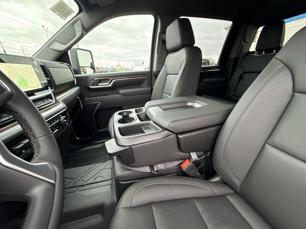 new 2026 Chevrolet Silverado 3500 car, priced at $79,630