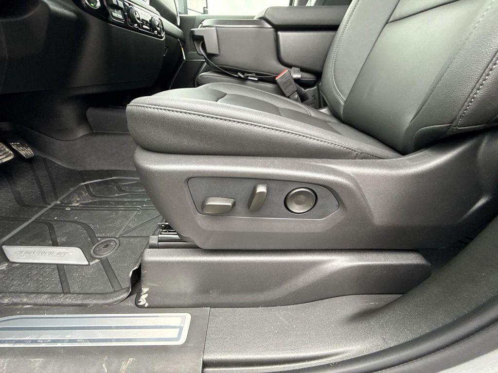 new 2026 Chevrolet Silverado 3500 car, priced at $79,630