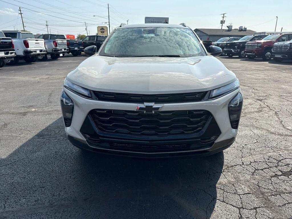 new 2026 Chevrolet Trax car, priced at $28,030
