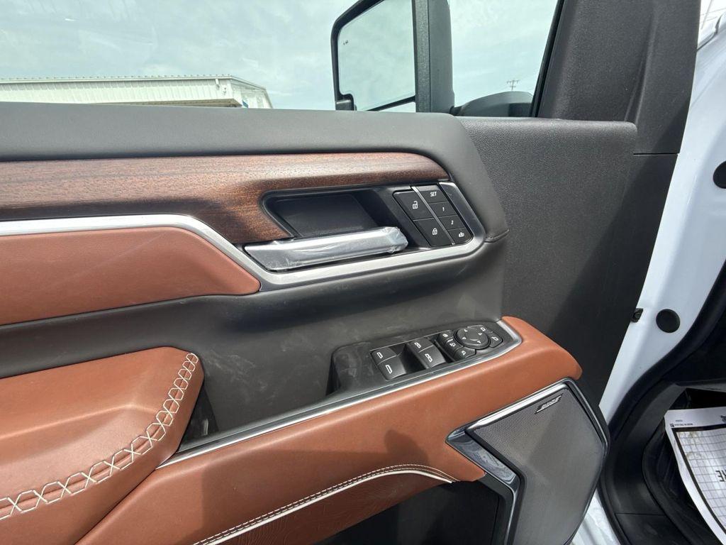 new 2026 GMC Sierra 2500 car, priced at $102,300