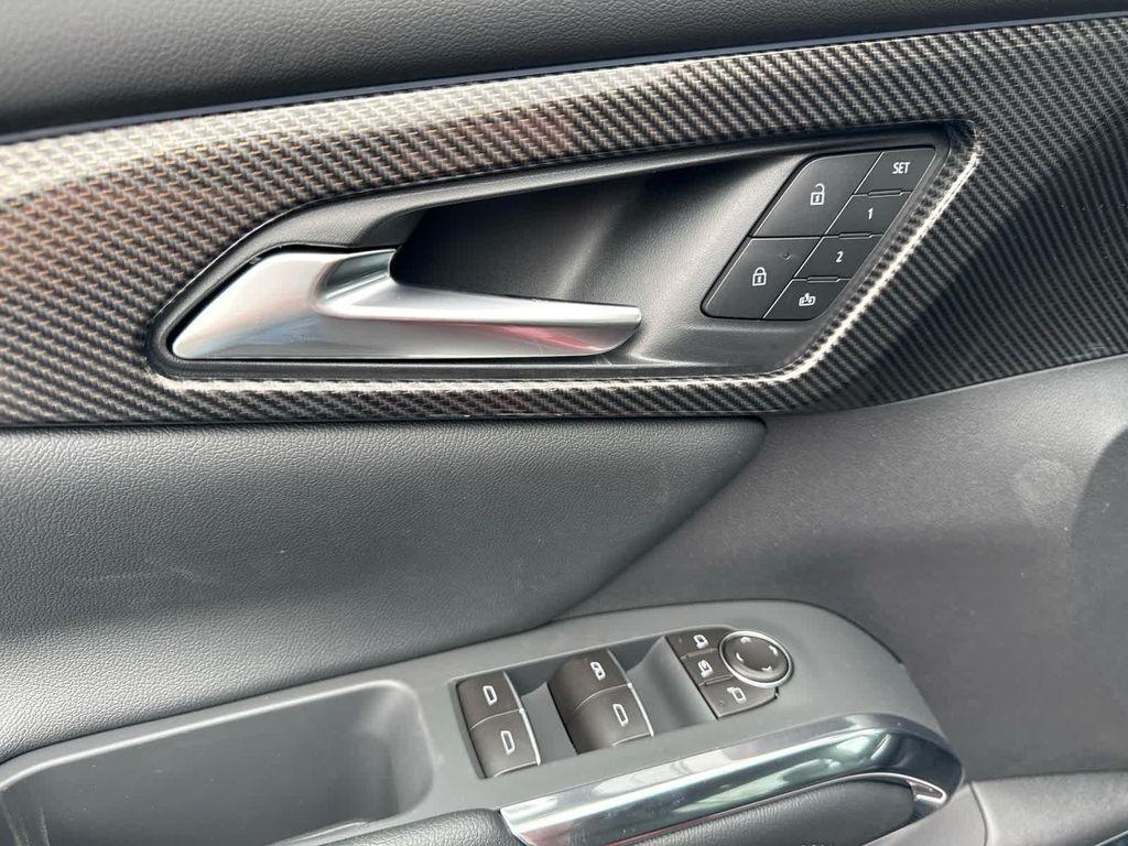 new 2026 Chevrolet Traverse car, priced at $61,565