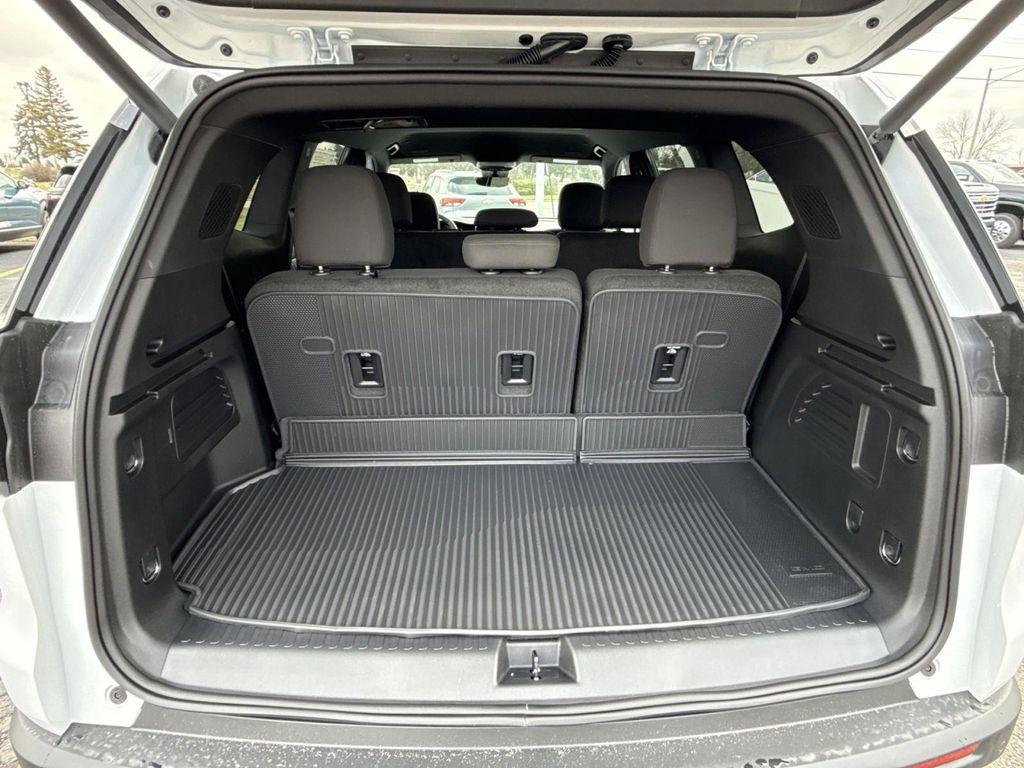 new 2026 GMC Acadia car, priced at $48,045