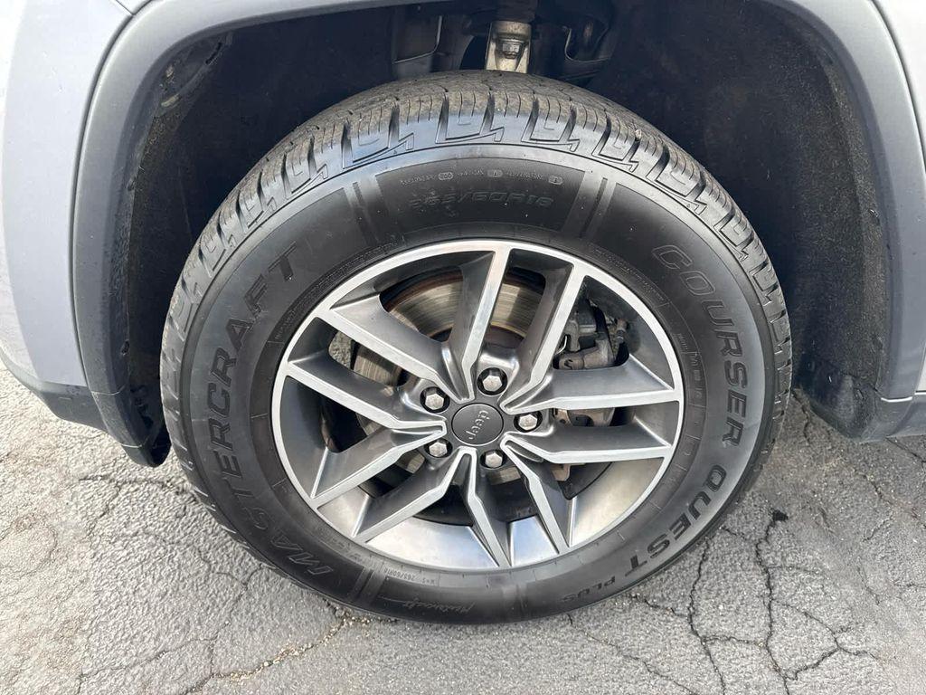 used 2020 Jeep Grand Cherokee car, priced at $13,990