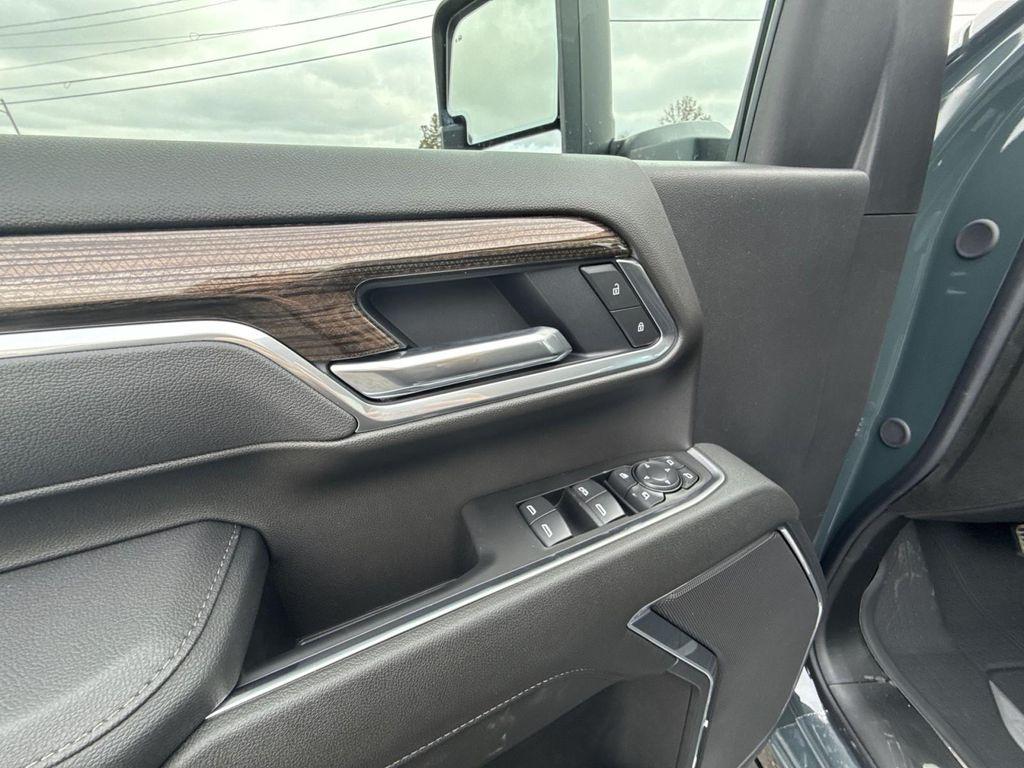 new 2026 Chevrolet Silverado 3500 car, priced at $80,125