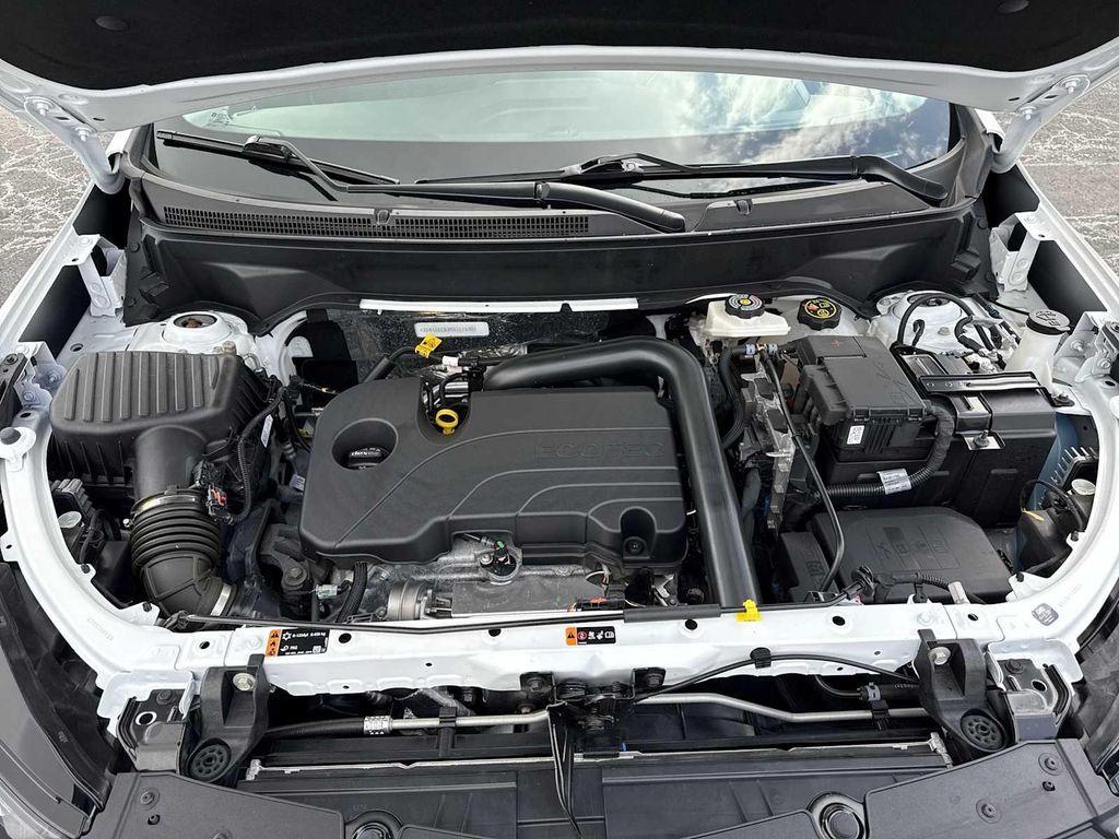 used 2024 Chevrolet Equinox car, priced at $29,870