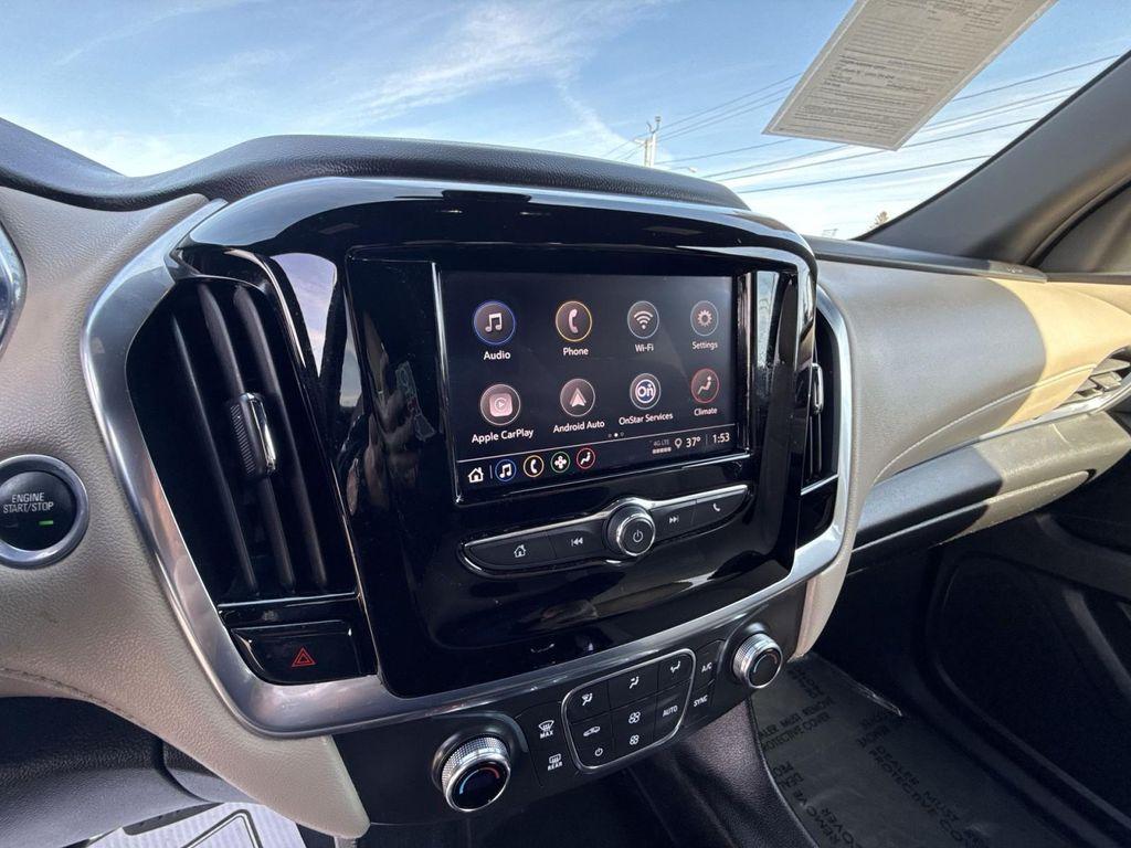 used 2022 Chevrolet Traverse car, priced at $27,795