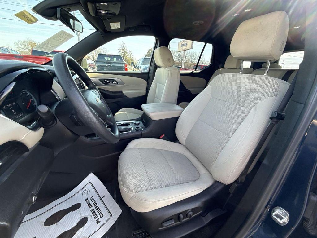 used 2022 Chevrolet Traverse car, priced at $27,795