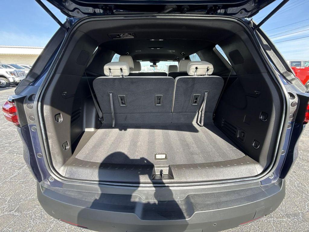 used 2022 Chevrolet Traverse car, priced at $27,795