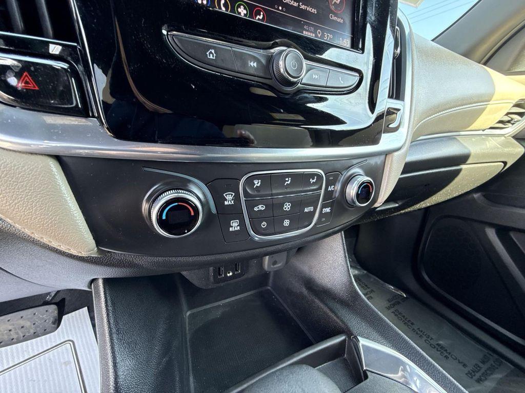 used 2022 Chevrolet Traverse car, priced at $27,795