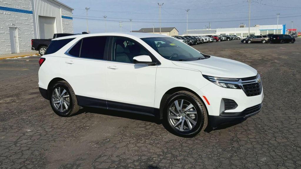 used 2024 Chevrolet Equinox car, priced at $24,495