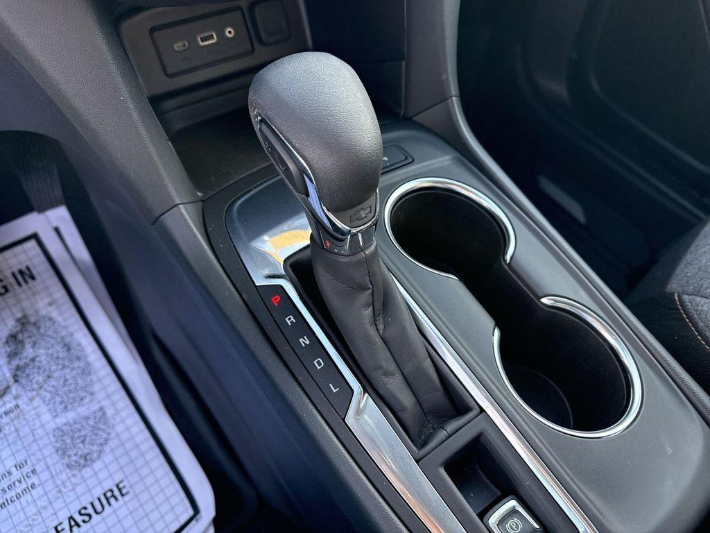 used 2024 Chevrolet Equinox car, priced at $24,495