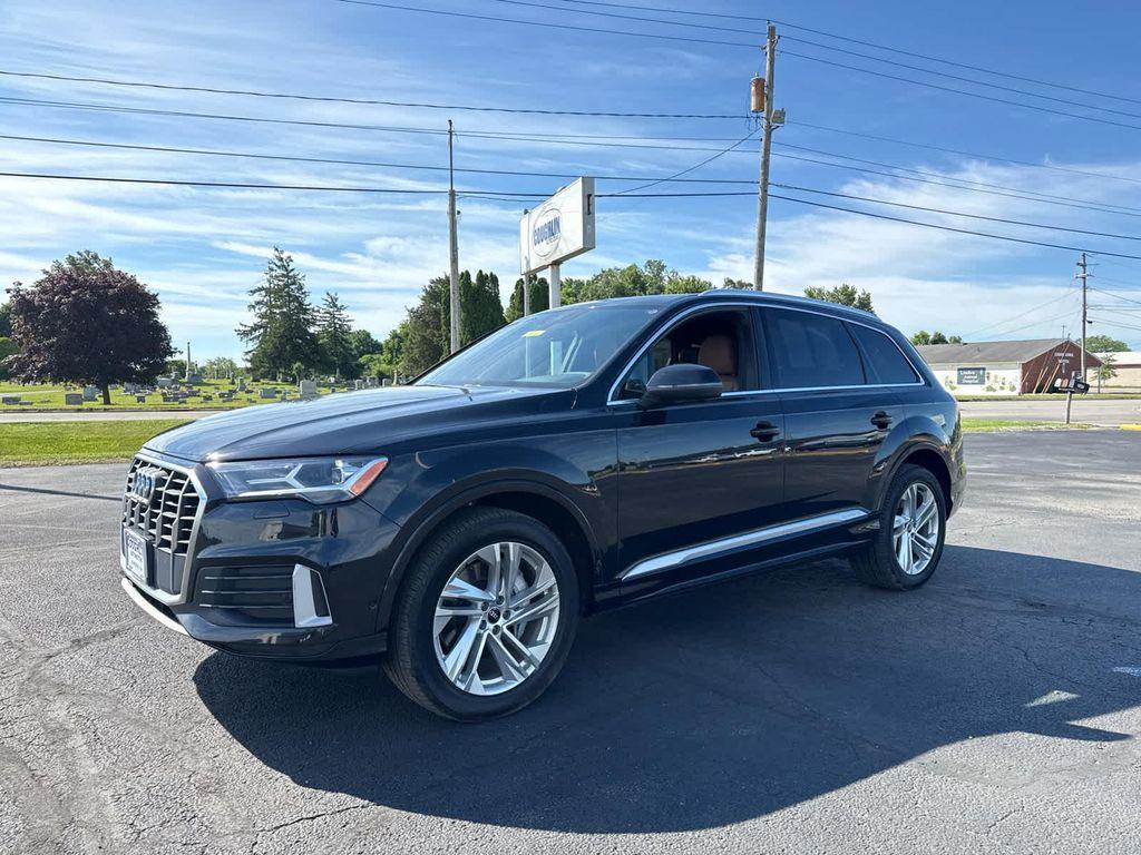 used 2021 Audi Q7 car, priced at $25,400