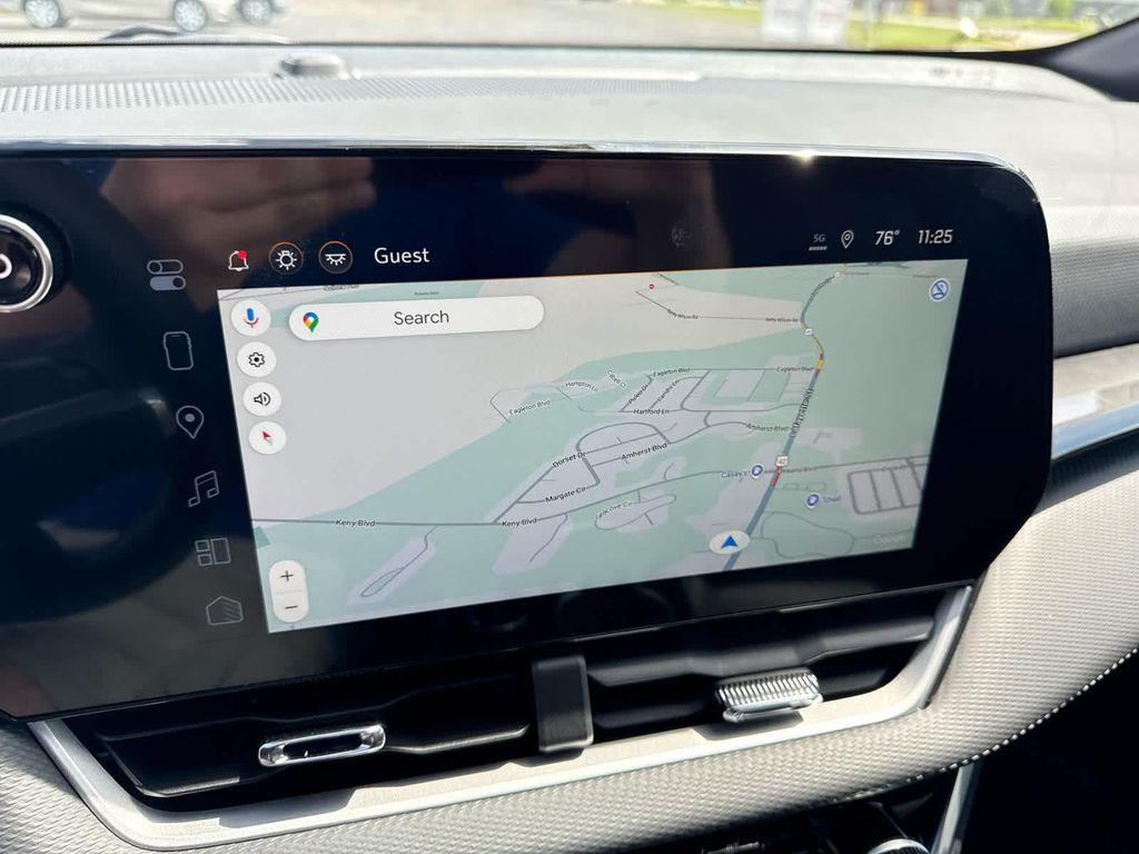 new 2026 Chevrolet Equinox car, priced at $33,035