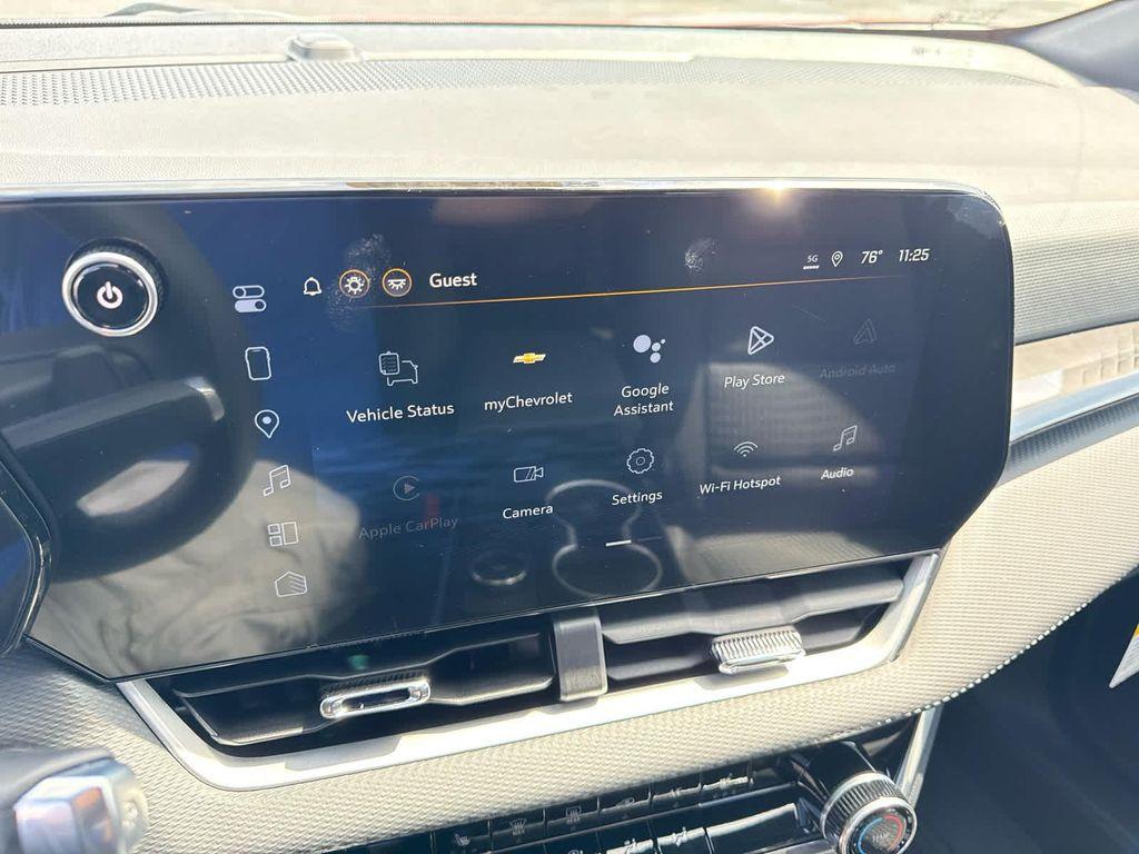 new 2026 Chevrolet Equinox car, priced at $33,035