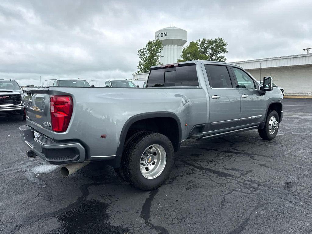 used 2025 Chevrolet Silverado 3500 car, priced at $64,800
