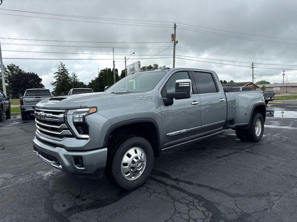 used 2025 Chevrolet Silverado 3500 car, priced at $64,800