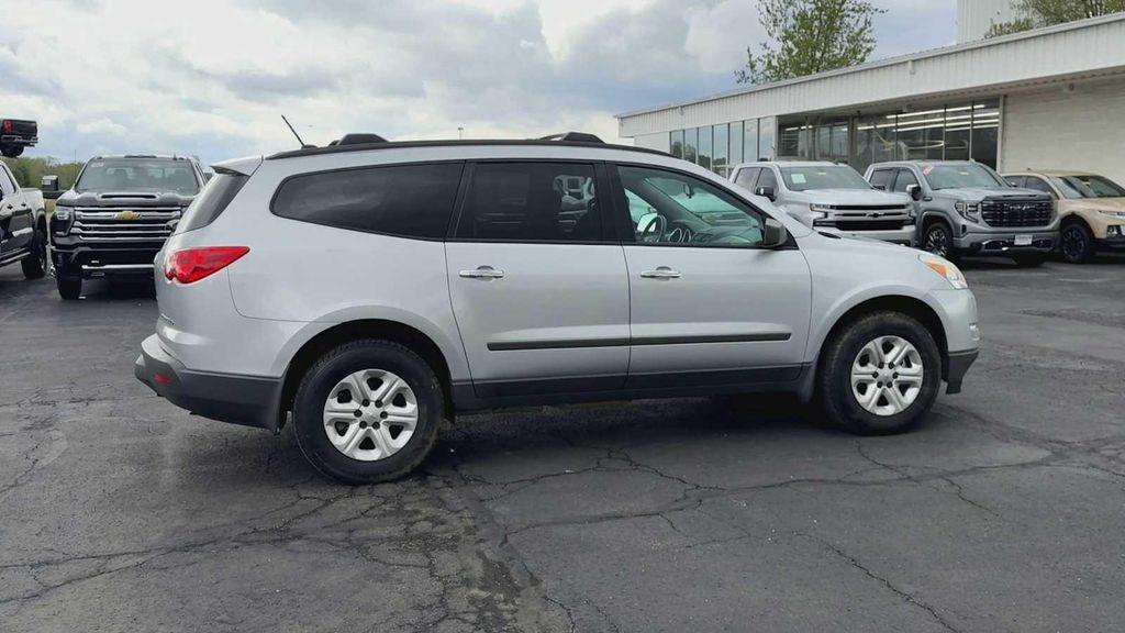 used 2012 Chevrolet Traverse car, priced at $6,800