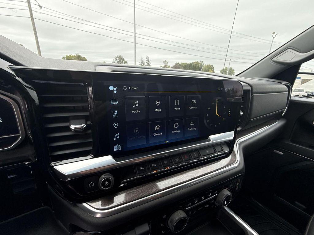 used 2022 Chevrolet Silverado 1500 car, priced at $43,495