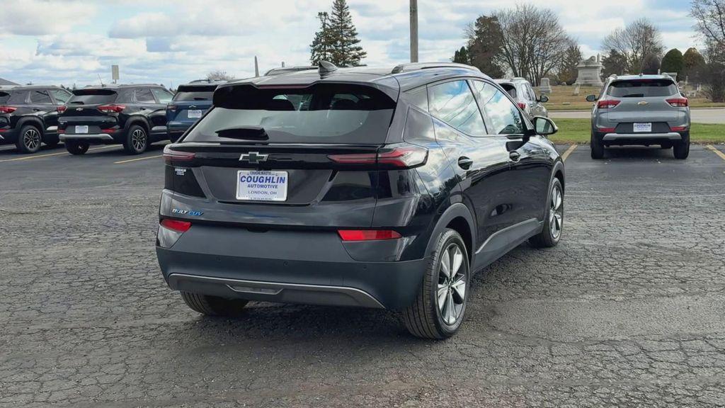 used 2022 Chevrolet Bolt EUV car, priced at $18,495