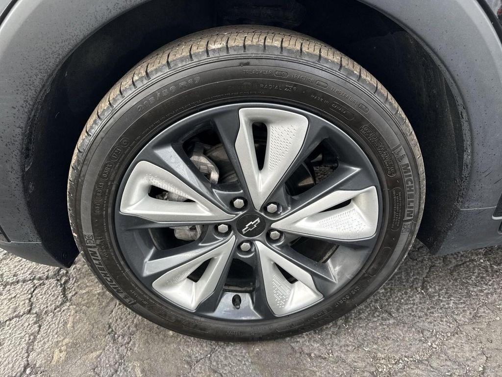 used 2022 Chevrolet Bolt EUV car, priced at $18,495