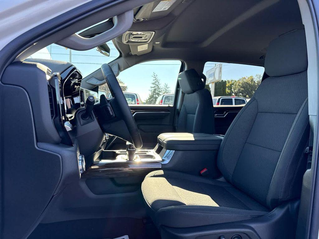 new 2026 GMC Sierra 1500 car, priced at $64,140