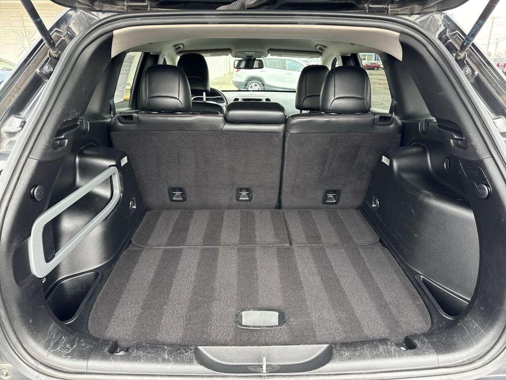 used 2015 Jeep Cherokee car, priced at $7,900