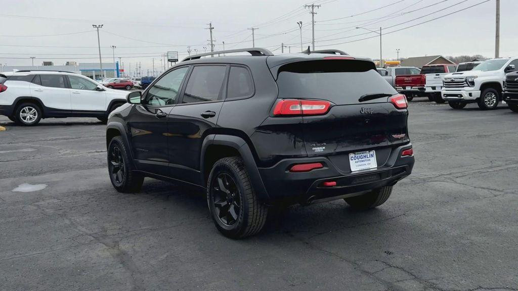 used 2015 Jeep Cherokee car, priced at $7,900