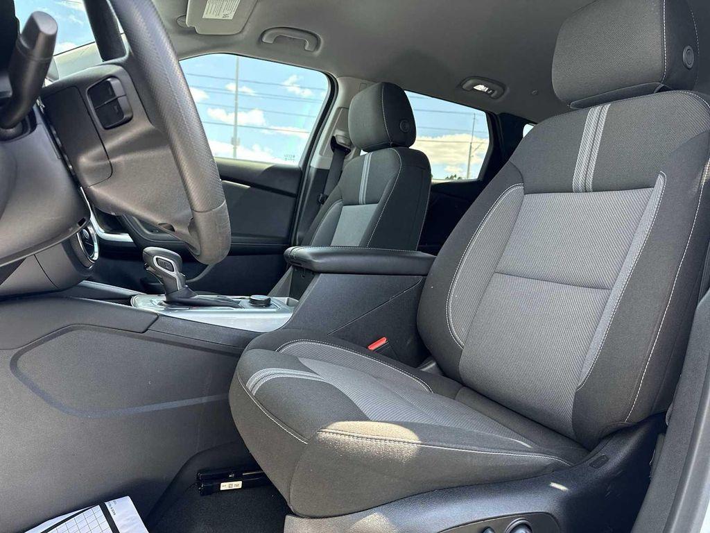 used 2025 Chevrolet Blazer car, priced at $25,900