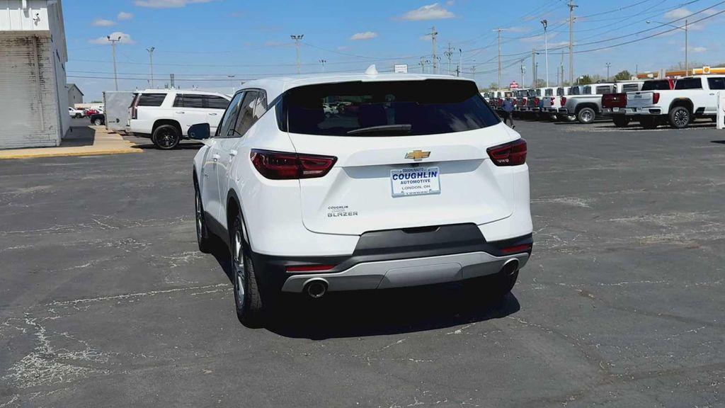 used 2025 Chevrolet Blazer car, priced at $25,900