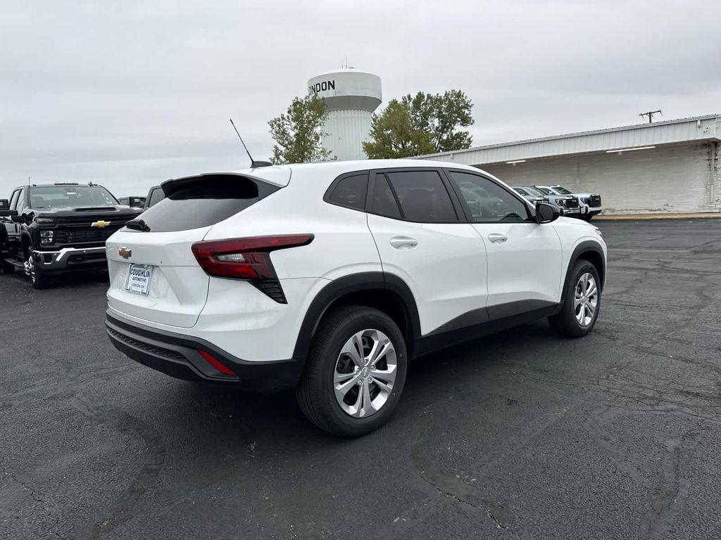 new 2026 Chevrolet Trax car, priced at $23,495