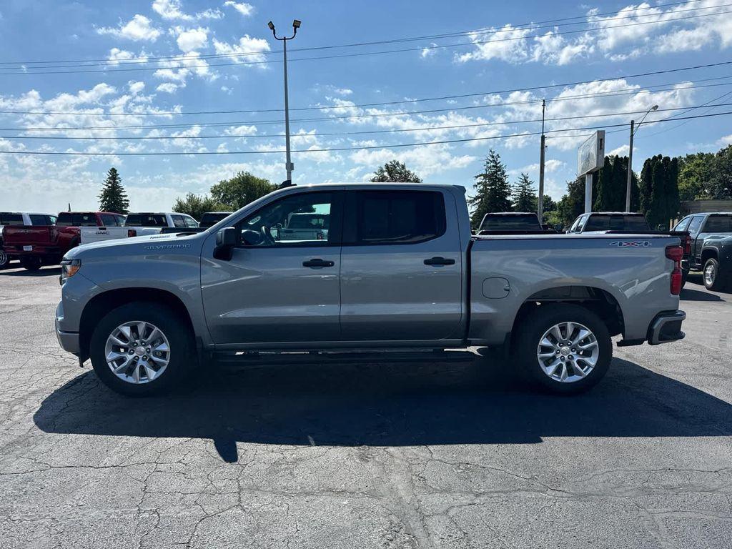 used 2025 Chevrolet Silverado 1500 car, priced at $38,895