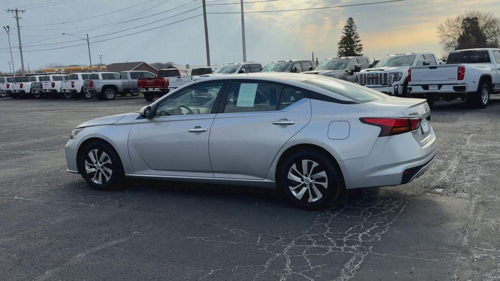 used 2023 Nissan Altima car, priced at $15,400