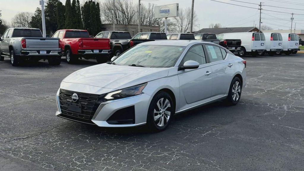used 2023 Nissan Altima car, priced at $15,400