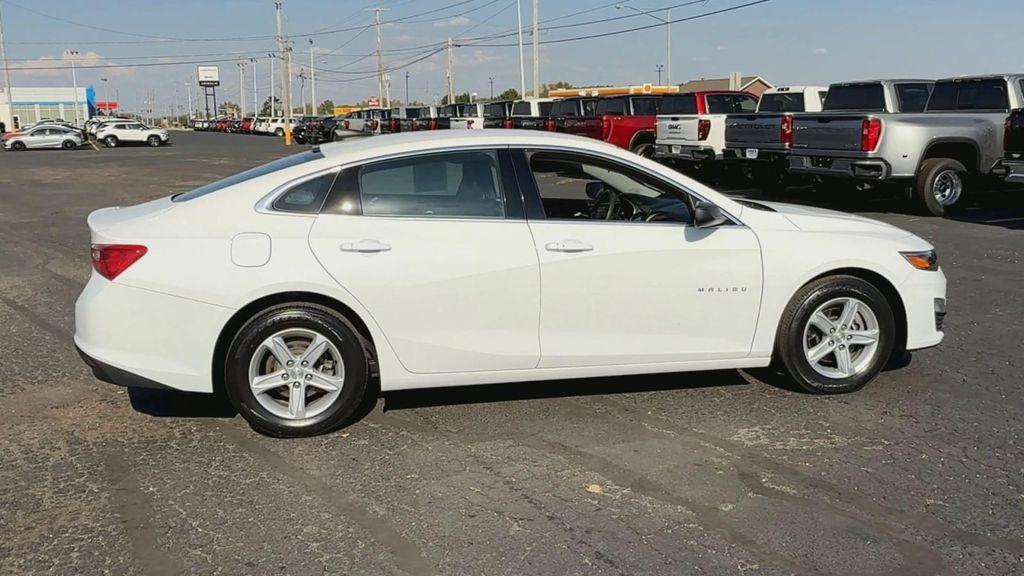 used 2020 Chevrolet Malibu car, priced at $16,495