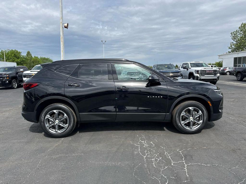 used 2024 Chevrolet Blazer car, priced at $25,995