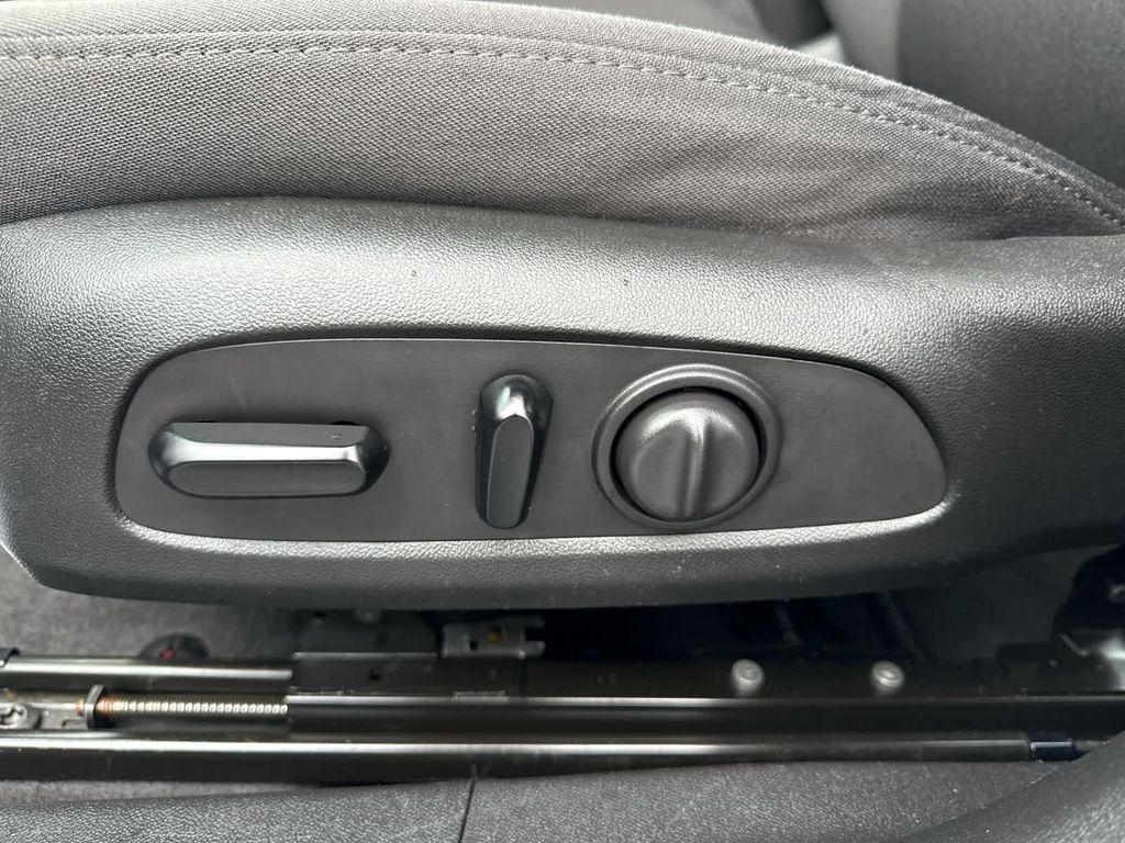 used 2020 Chevrolet Malibu car, priced at $14,990