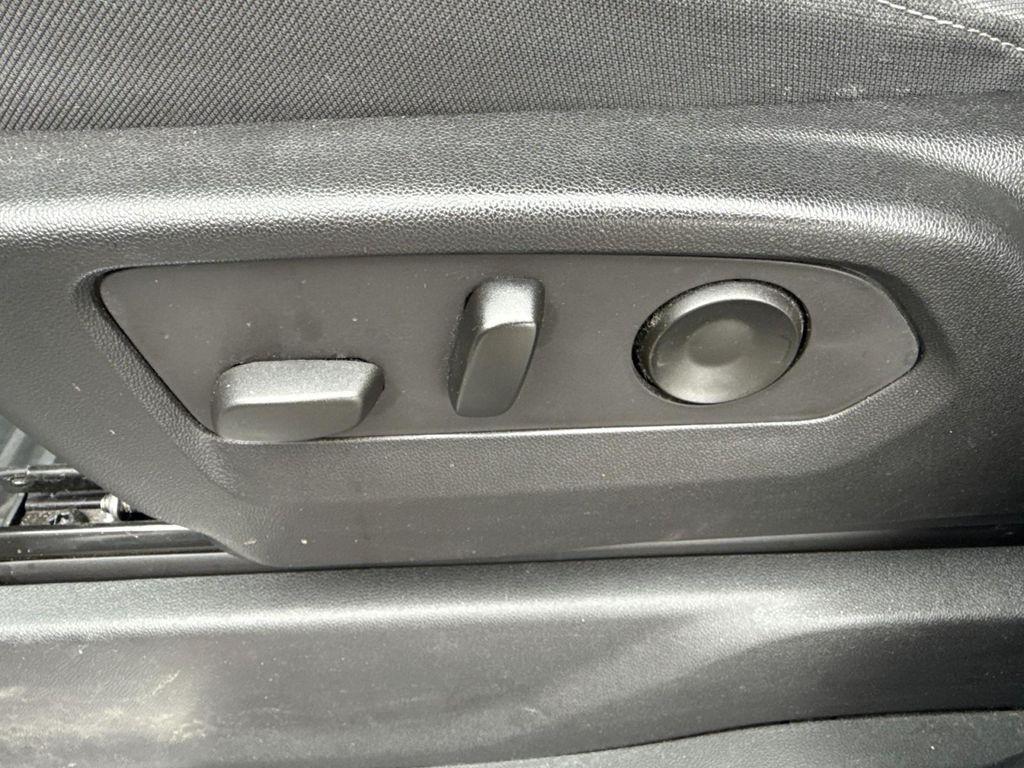 used 2022 Chevrolet Silverado 1500 car, priced at $32,495