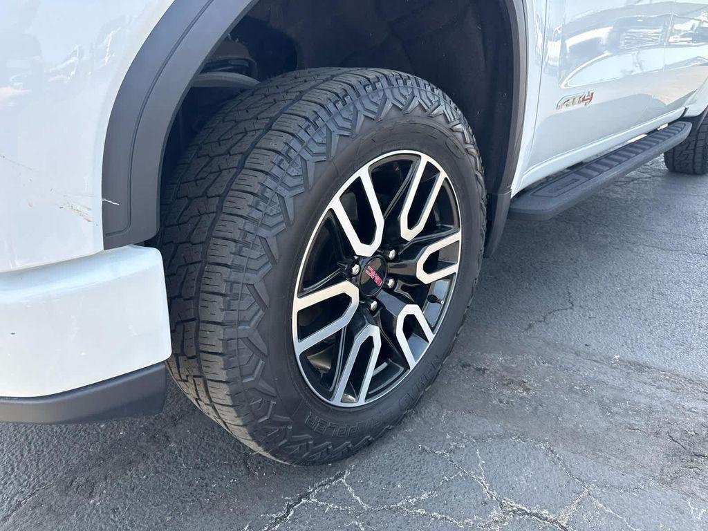 used 2022 GMC Sierra 1500 car, priced at $35,800