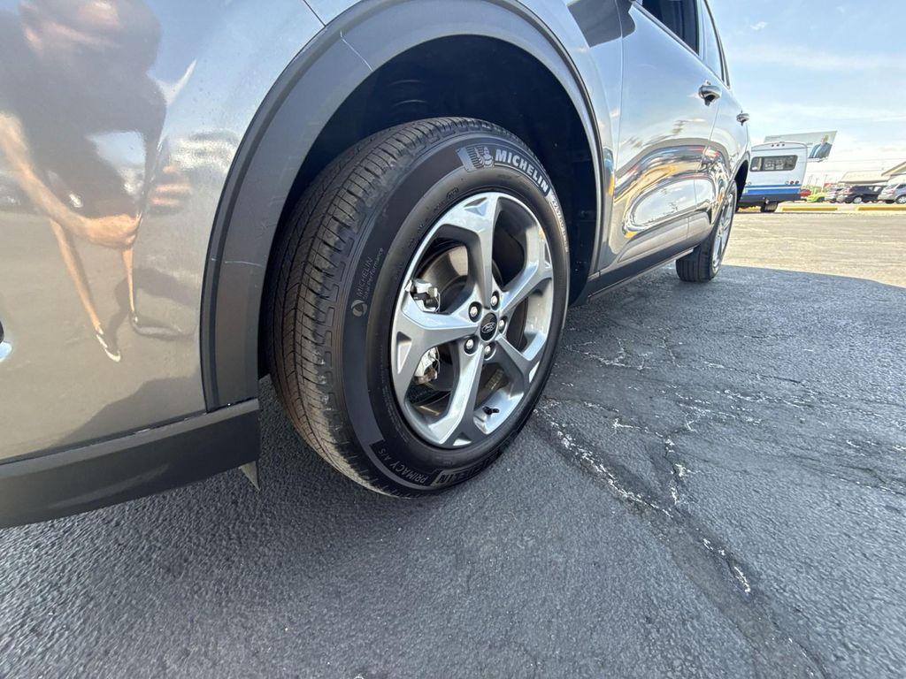used 2025 Ford Escape car, priced at $22,799