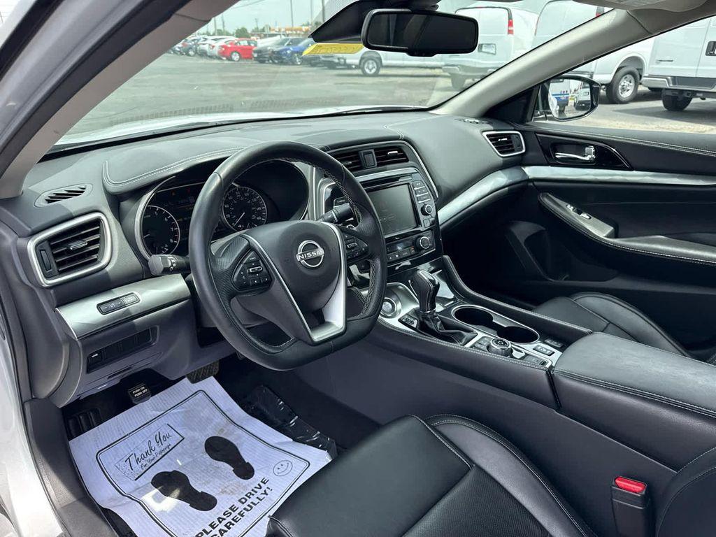 used 2023 Nissan Maxima car, priced at $25,400