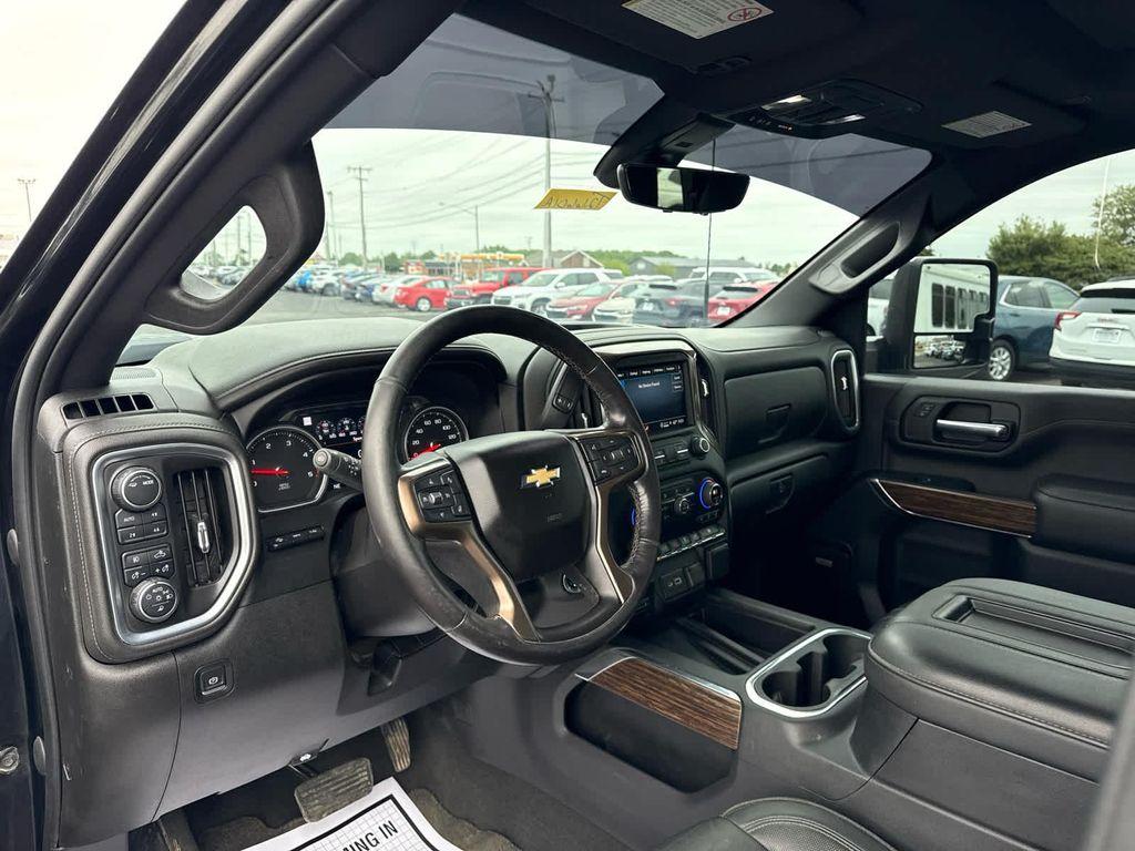 used 2022 Chevrolet Silverado 2500 car, priced at $57,990