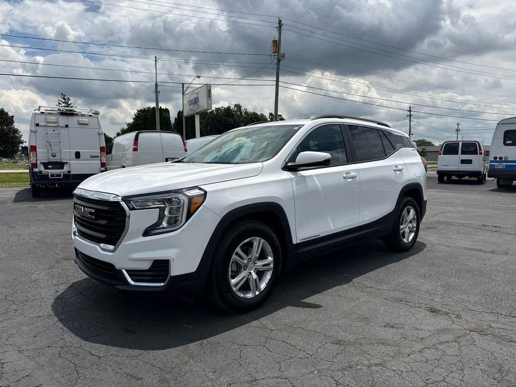 used 2024 GMC Terrain car, priced at $26,900