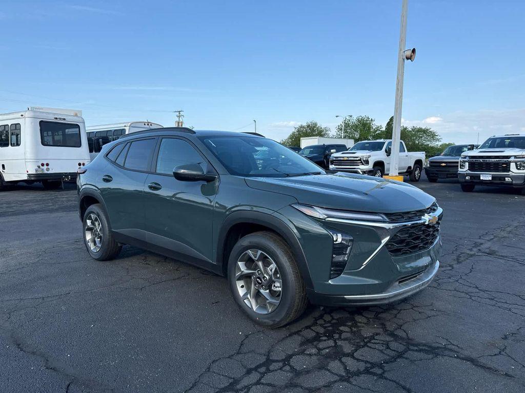 new 2026 Chevrolet Trax car, priced at $25,630