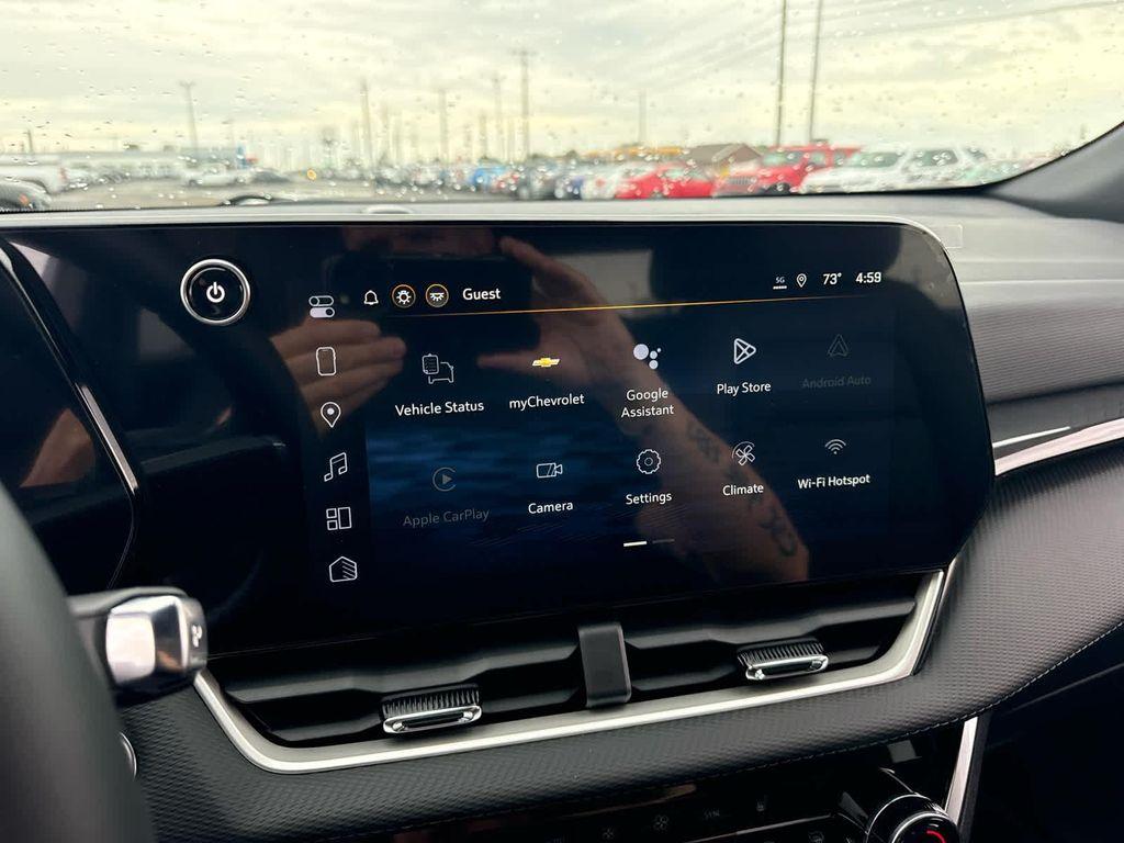 new 2026 Chevrolet Equinox car, priced at $34,215