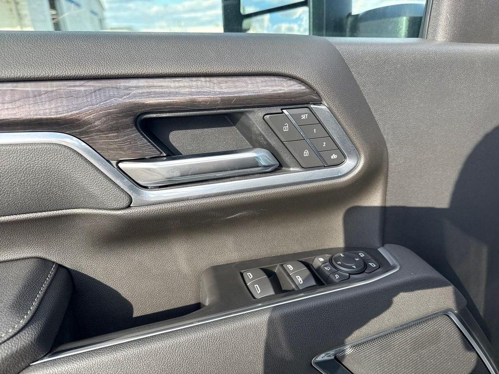 new 2026 Chevrolet Silverado 3500 car, priced at $81,395