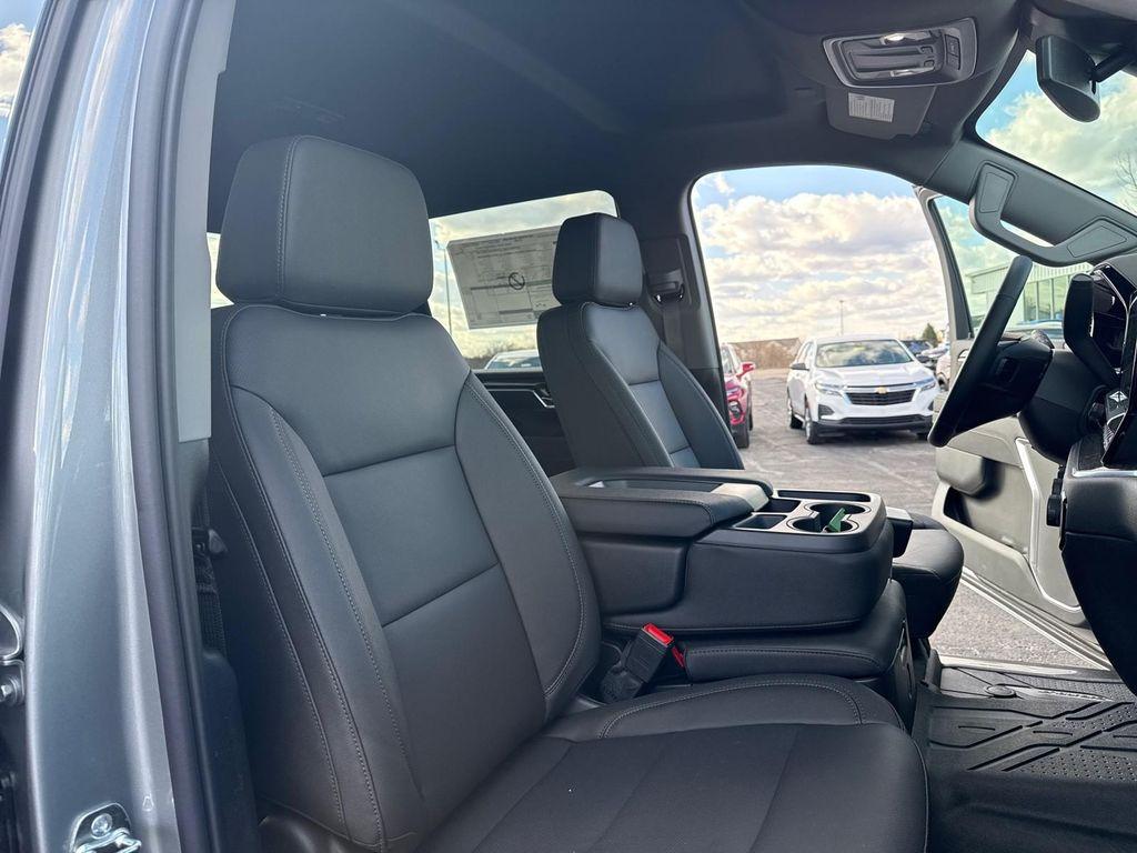 new 2026 Chevrolet Silverado 3500 car, priced at $81,395