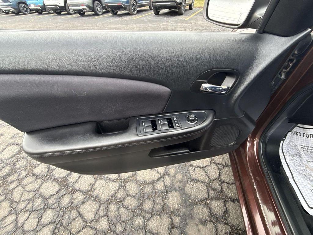 used 2013 Chrysler 200 car, priced at $4,495