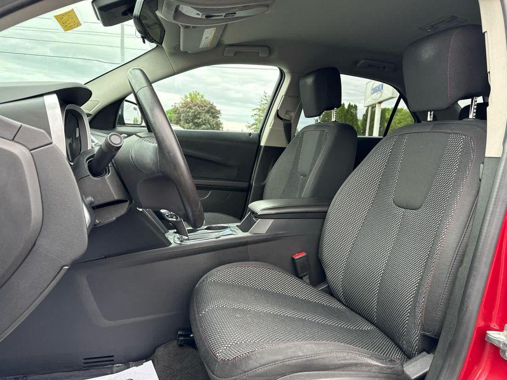 used 2015 Chevrolet Equinox car, priced at $8,800